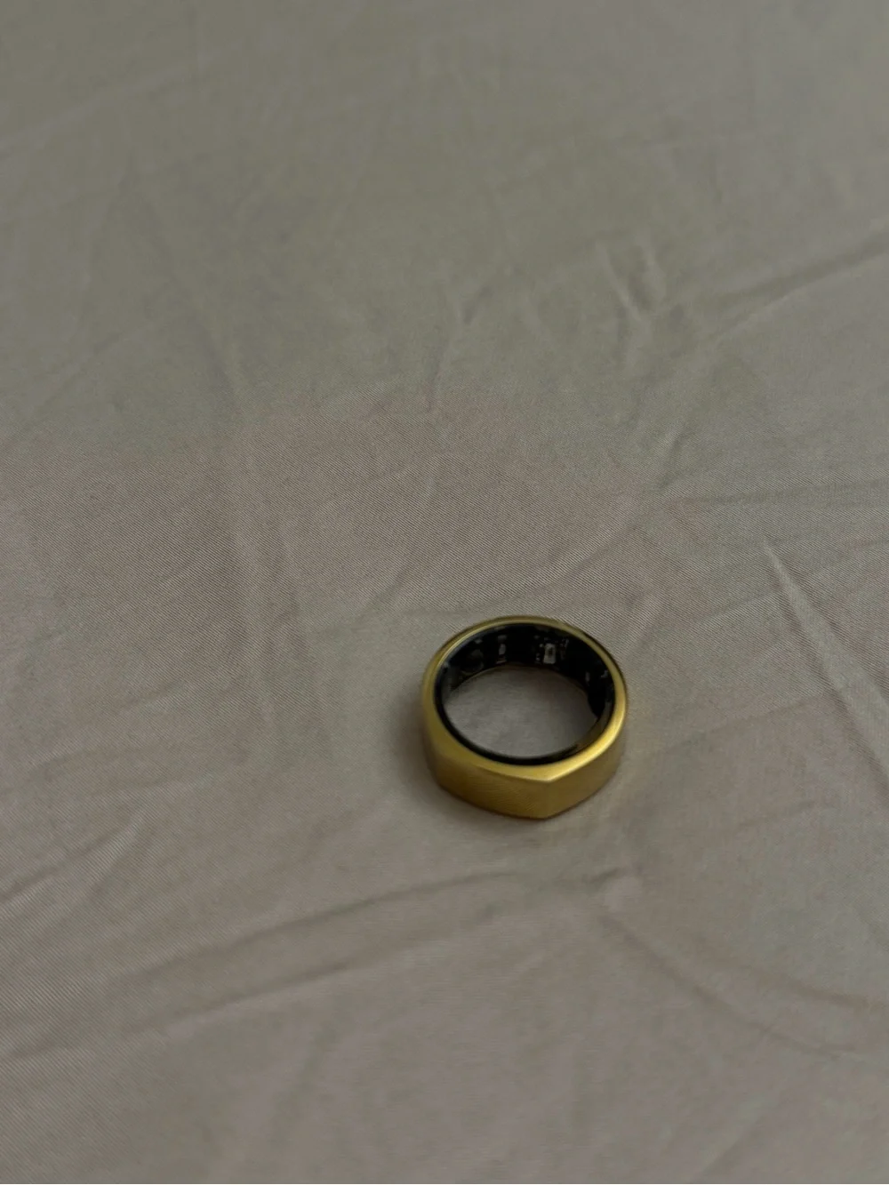 Oura Ring Heritage Size 8 Gold
